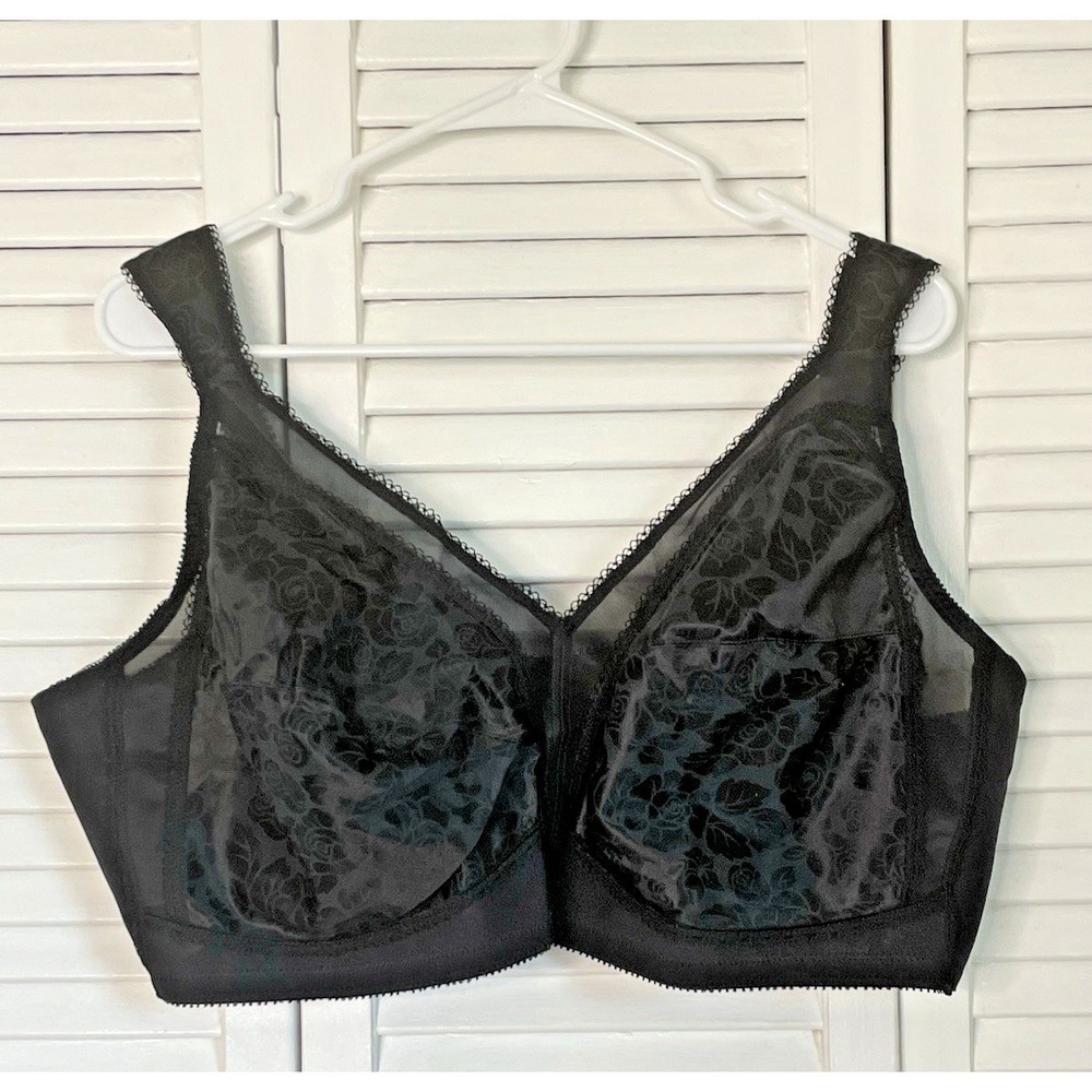 Playtex 52C 18 Hour 4693 Ultimate Shoulder Comfort Wireless Full Coverage Bra
